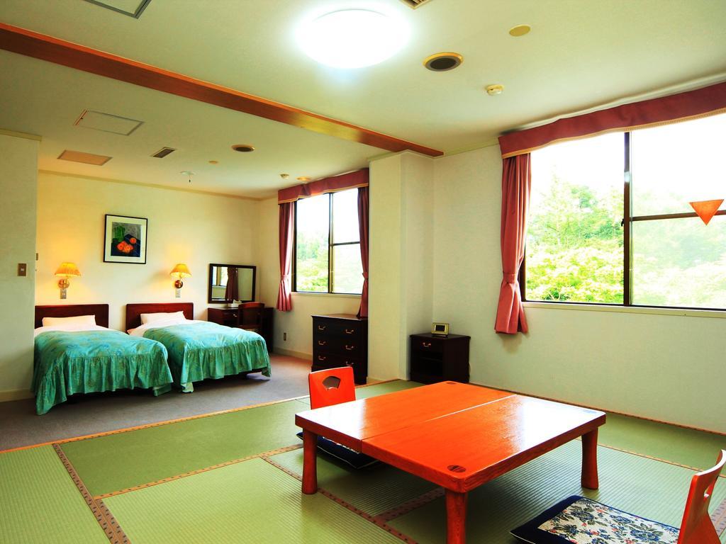 You Resort Hotel Яманути Экстерьер фото